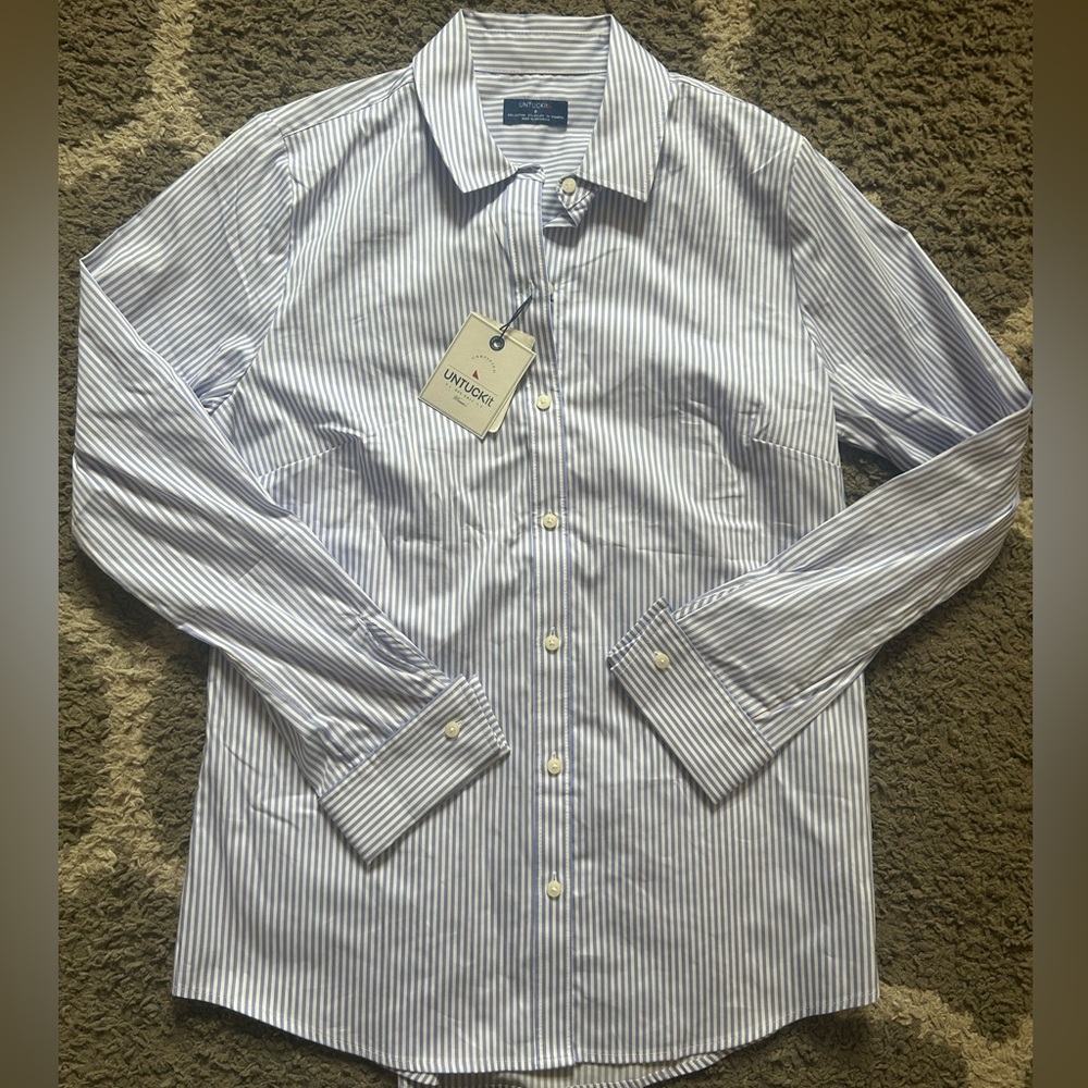 Untuckit Shirt Size 8 Blue White Striped Button Front Julianna Long sleeve NWT